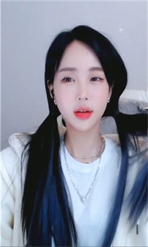 银杏视频高清免费完整版在线免费下载